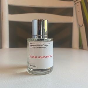 DOSSIER Floral Honeysuckle Perfume